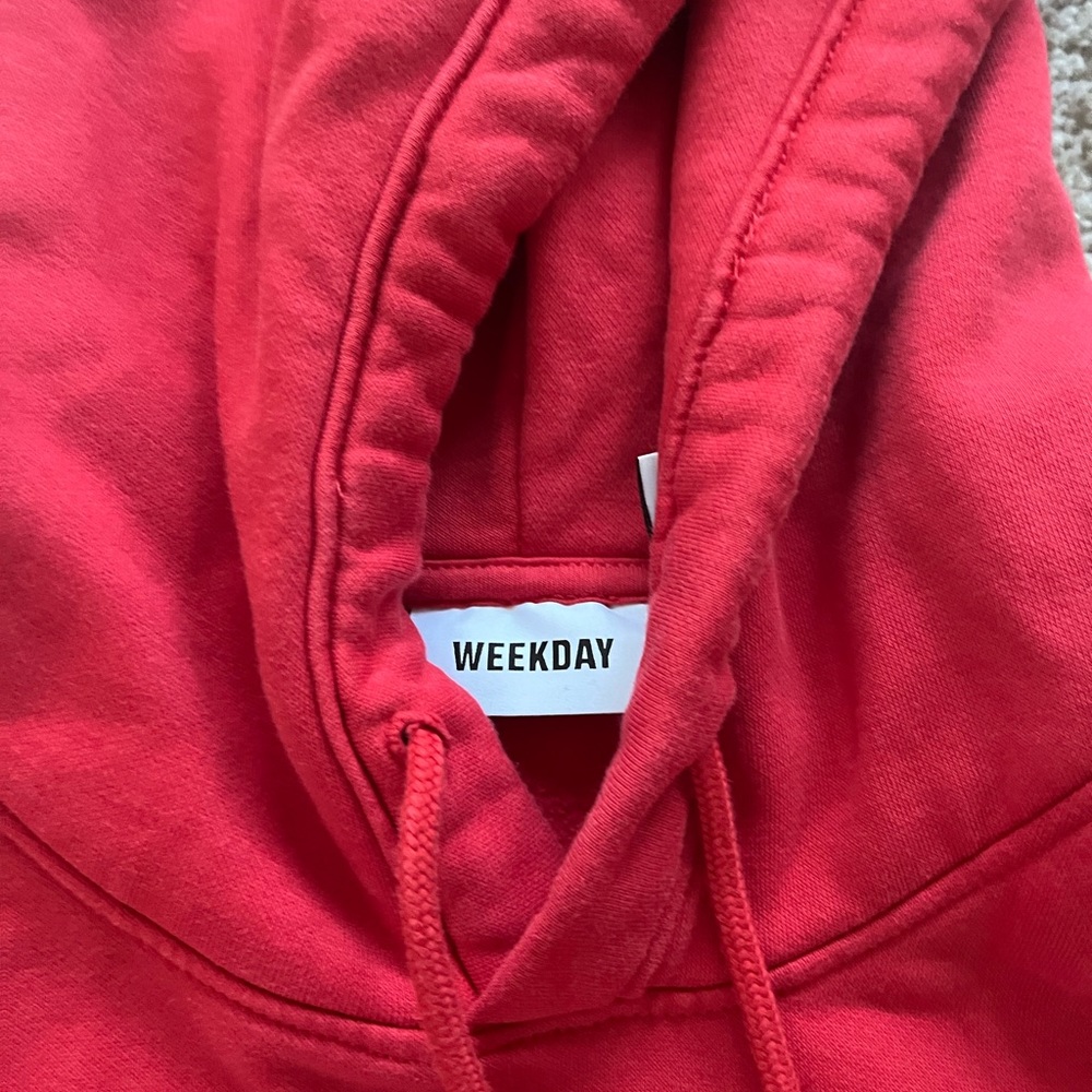 RED WEEKDAY HOODIE !! - Picture 2 of 2